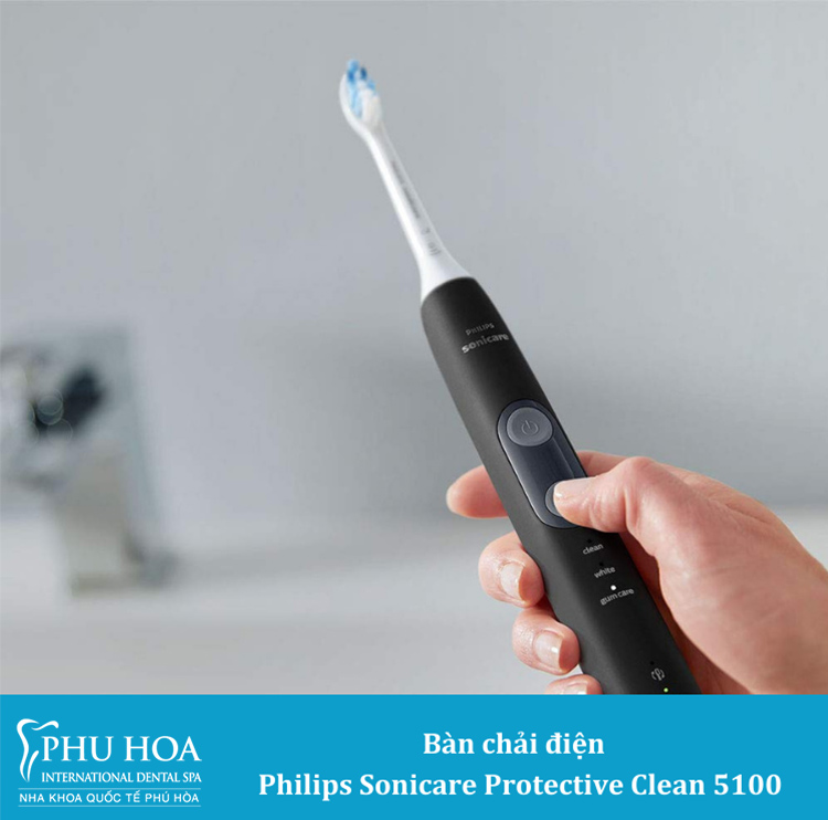 1.1. Philips Sonicare Protective Clean 5100 1